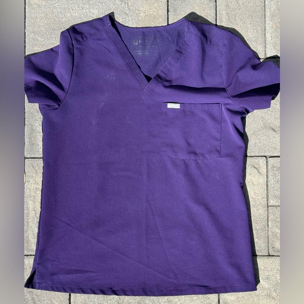 Figs - Catarina One Pocket Scrub top
